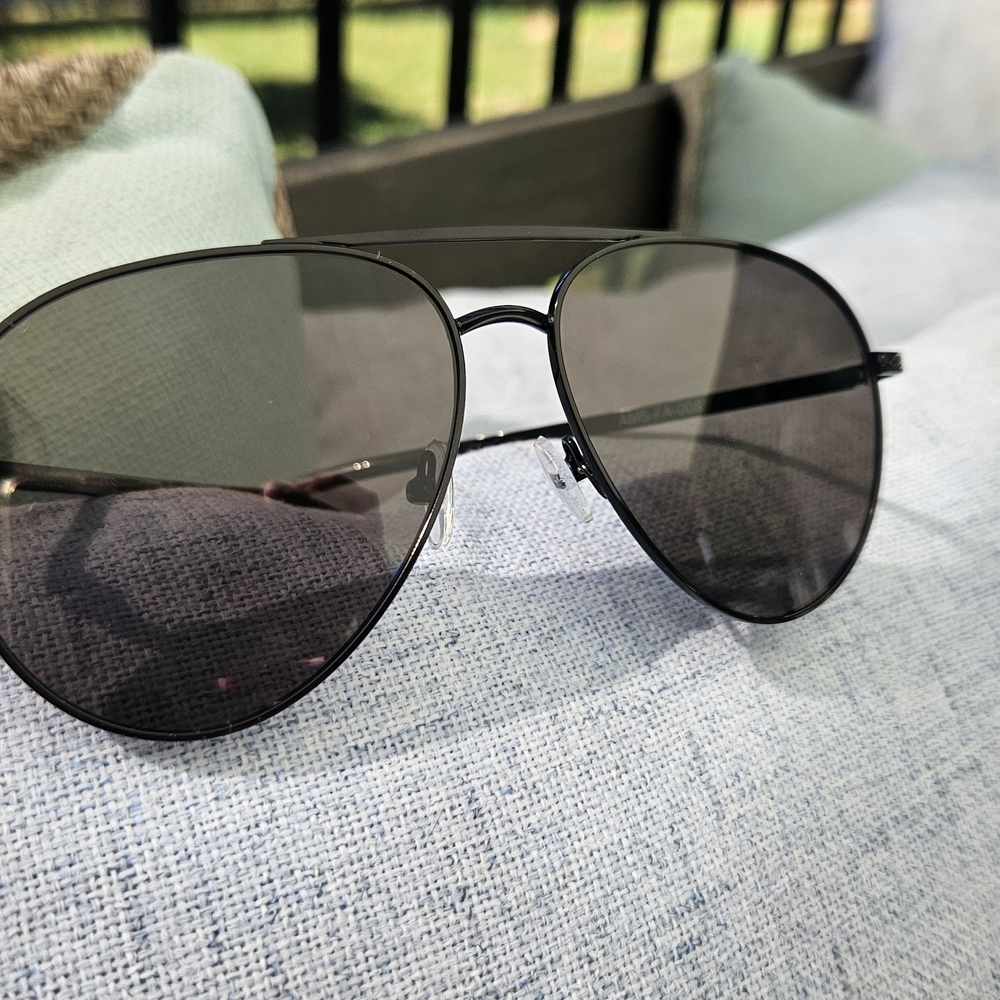 Classic Black Aviator Sunglasses - Never Worn
